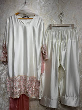 Ready To Wear White Natural Crep Silk Embroidery Kurti Farshi Salwar With Dupatta