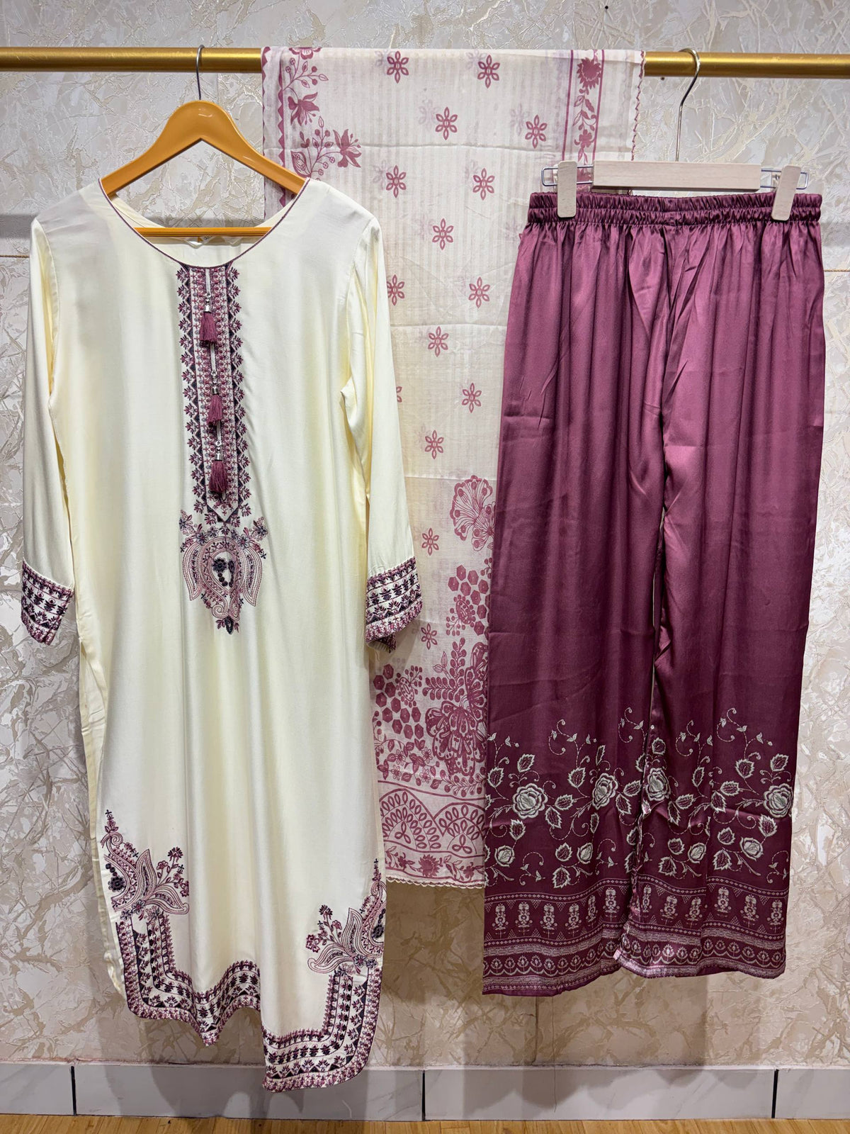 Ready To Wear Viral Long Pakistani Suit With Beautiful Embroidery Thread And Sequence Work