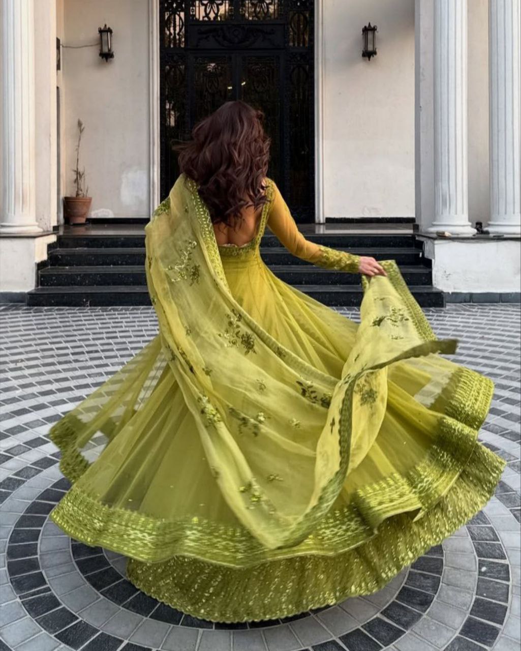 Ready To Wear Dhani Net Embroidery Work Lehenga Choli With Dupatta And Koti