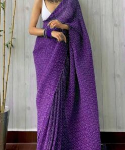 Purple Pure Georgette Crushed Digital Printed Saree With Blouse