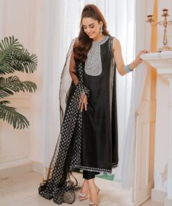 Gorgeous Black Pure Georgette Embroidery Work Pakistani Suit With Dupatta